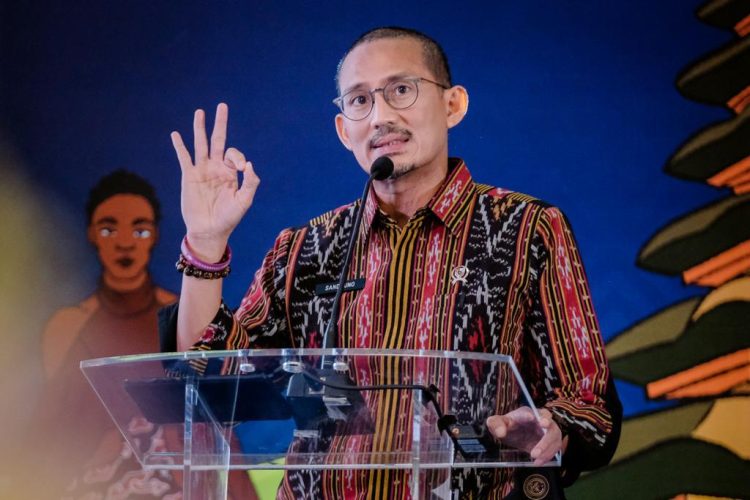 ILUSTRASI. Menteri Pariwisata dan Ekonomi Kreatif Sandiaga Uno